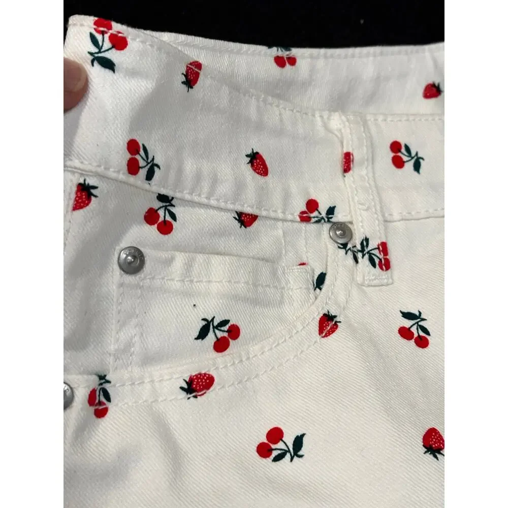 torrid White Cherry-Print Denim Shorts - Picture 4 of 13
